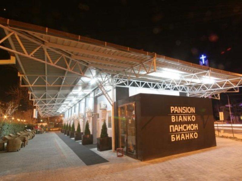 ホテル Pansion Bianko スコピエ エクステリア 写真